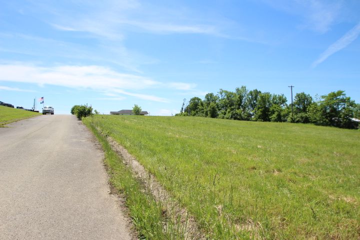 12-15 Fieldstone Dr, Lawrenceburg, KY 40342
